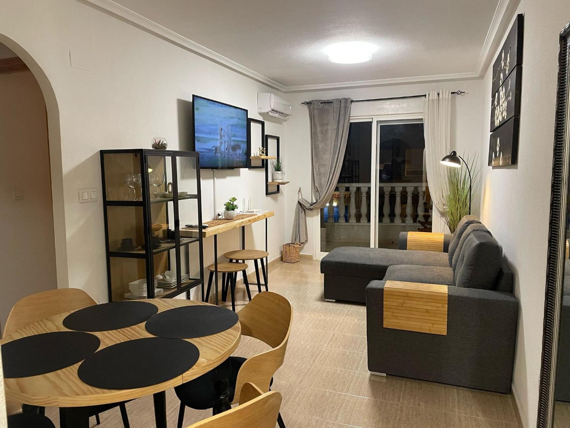 Linmarko Apartamento En Centro De 또레비에하 외부 사진